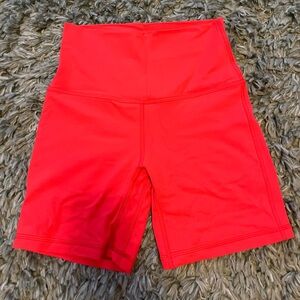 Lululemon High Rise Align 6’ shorts